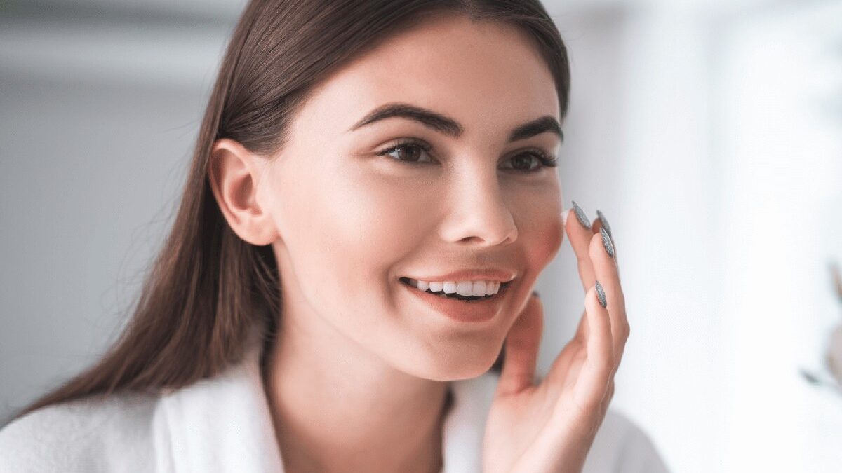 Bakuchiol – Is it safe to use daily?